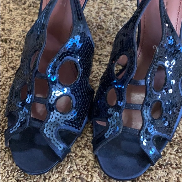 NWT - Picture 2 of 3